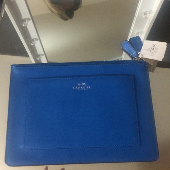 Coach makeup case / toiletry case / pencil case - Picture 1 of 3